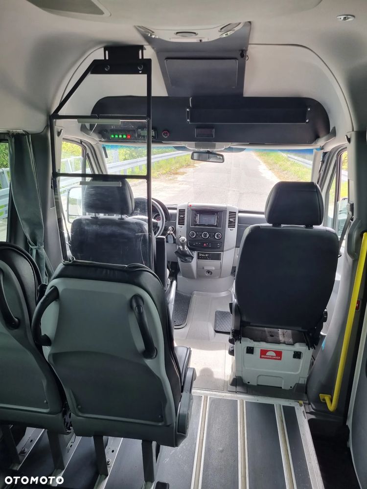 Volkswagen Crafter - 25