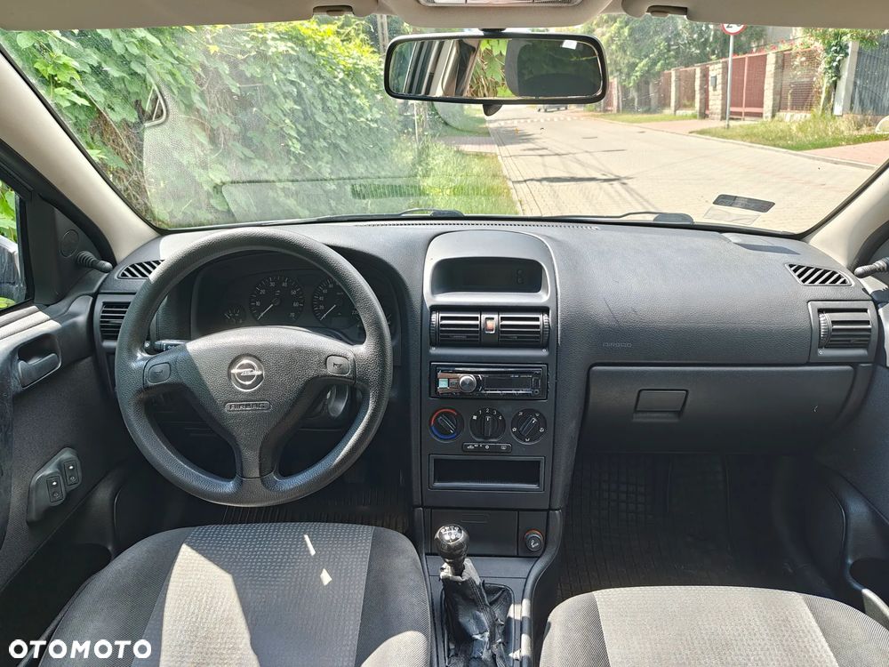 Opel Astra - 8