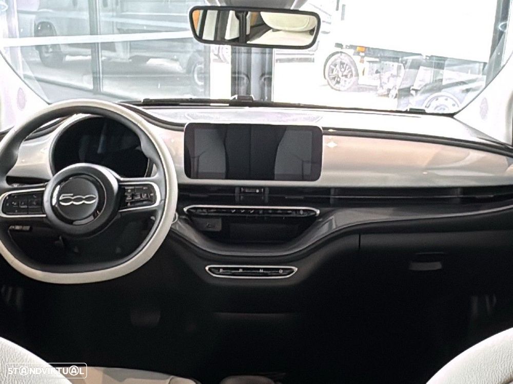 Fiat 500e La Prima - 8