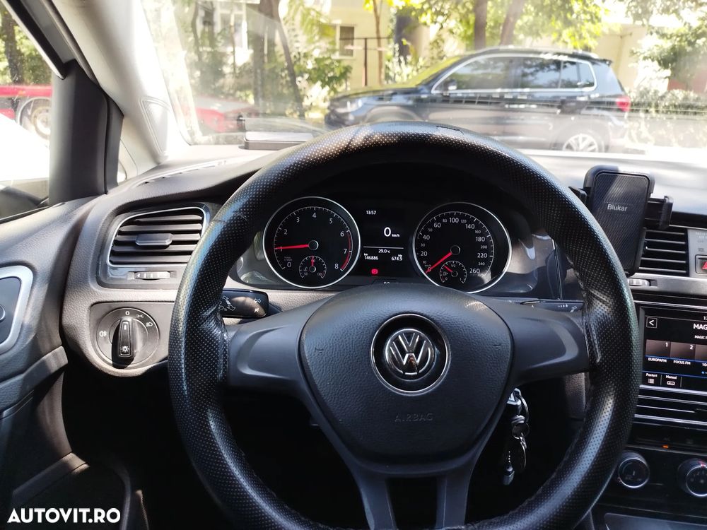 Volkswagen Golf 1.0 TSI Trendline - 6