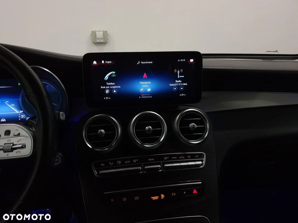 Mercedes-Benz GLC 300 d 4Matic 9G-TRONIC AMG Line Plus - 13