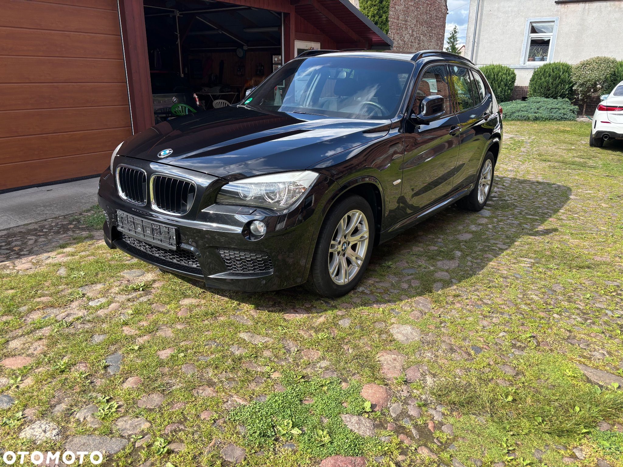 BMW X1 xDrive20i - 1