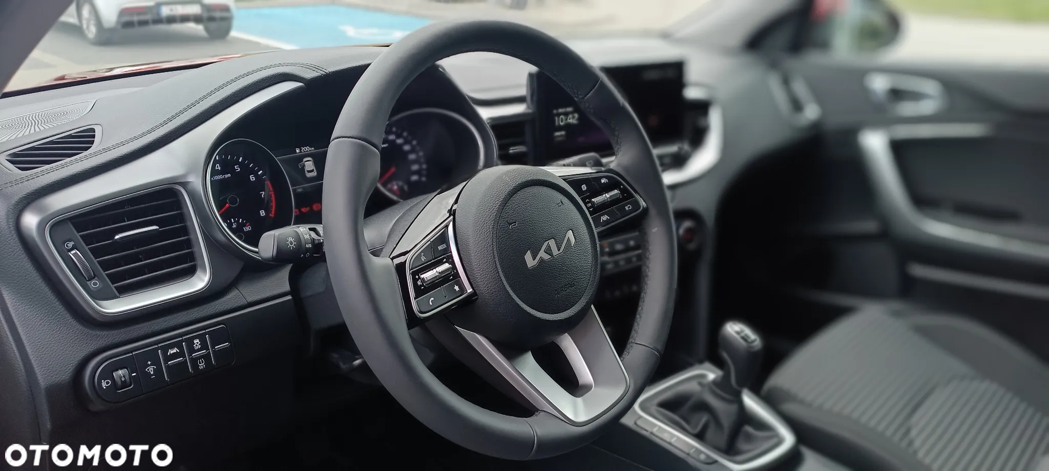 Kia XCeed 1.5 T-GDI M - 11