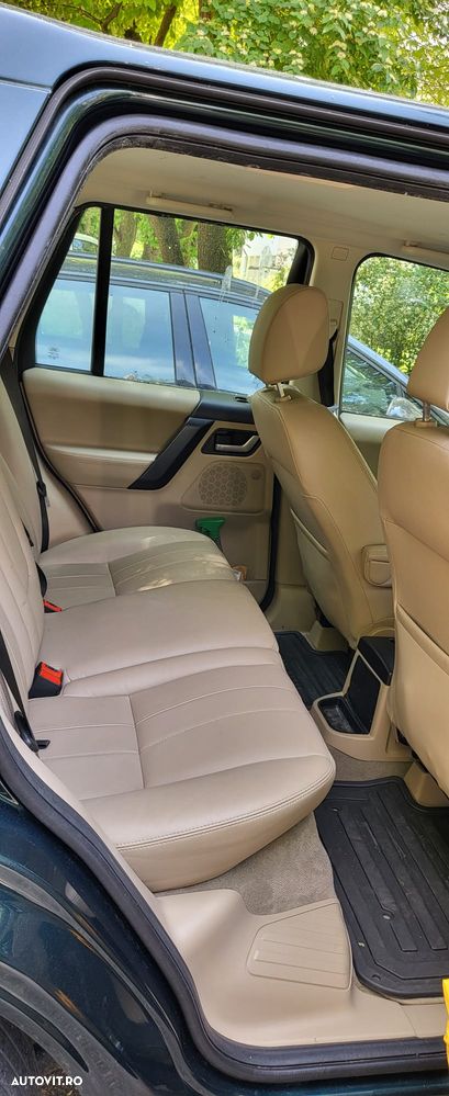 Land Rover Freelander 2 2.2L TD4 SE - 13