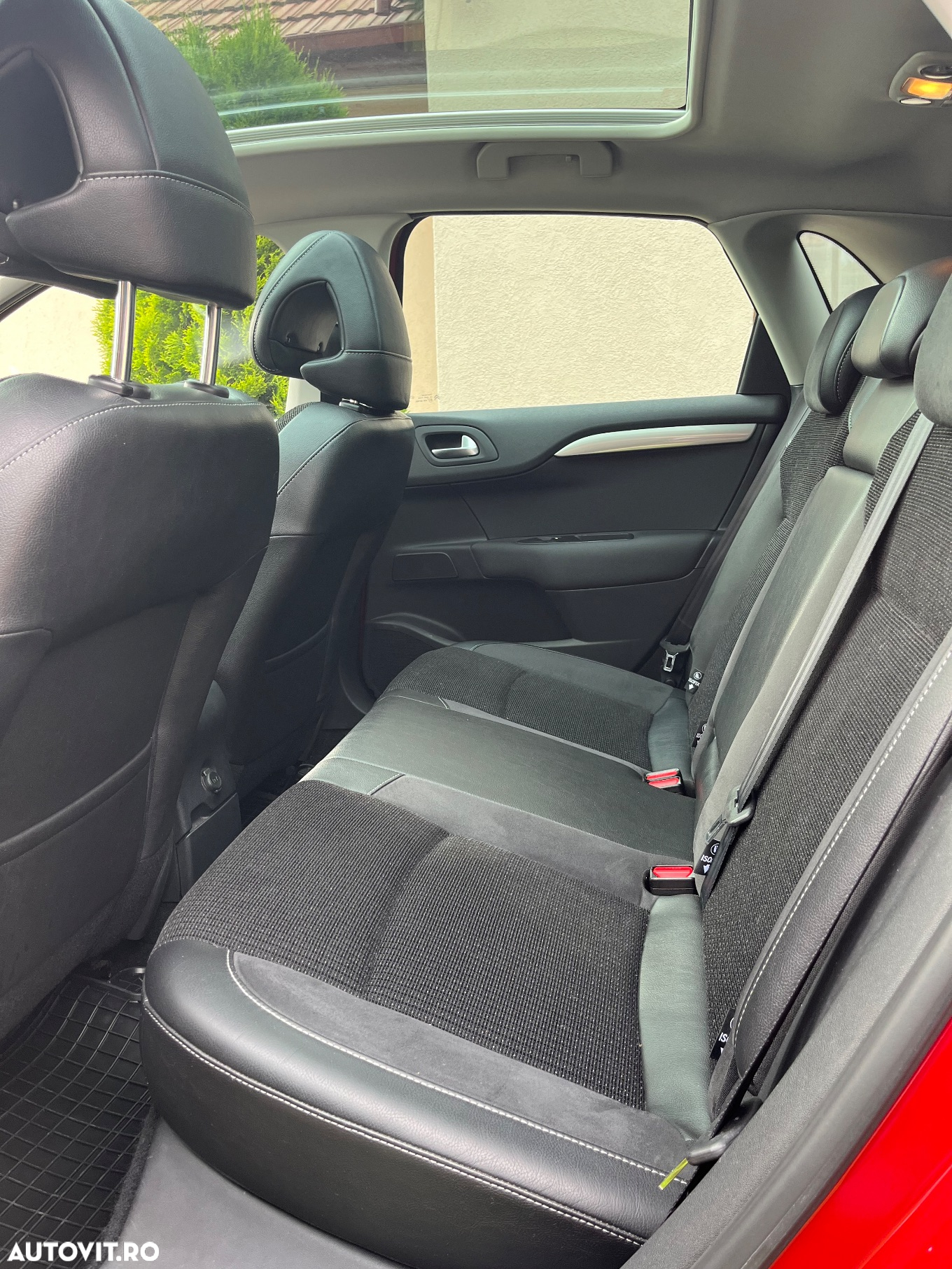 Citroën C4 VTi 120 Exclusive - 9