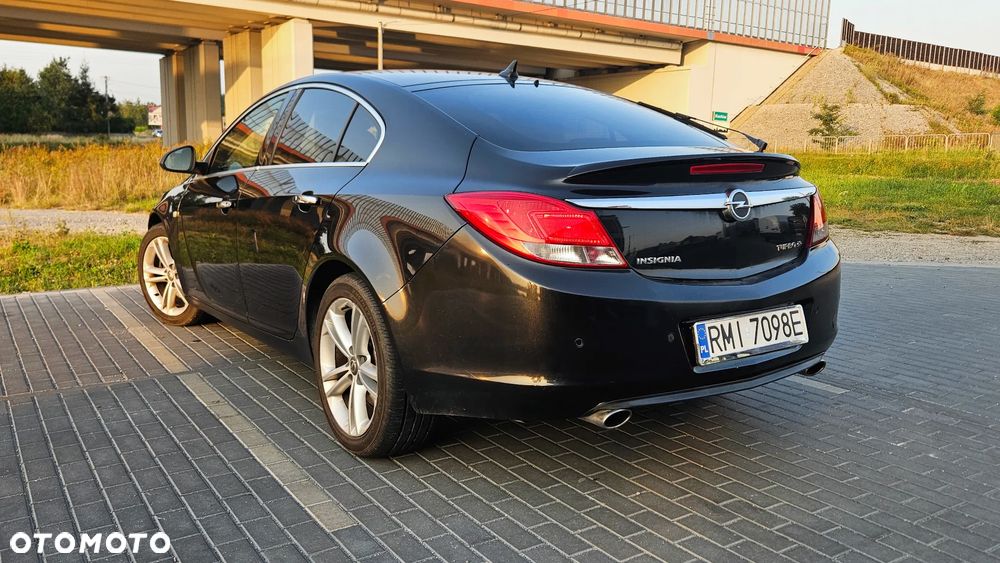 Opel Insignia 2.0 T Cosmo 4x4 - 2