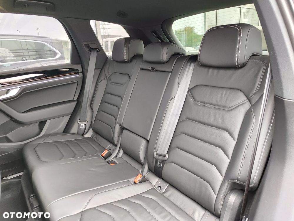Volkswagen Touareg 3.0 V6 TDI SCR 4Mot Elegance - 26