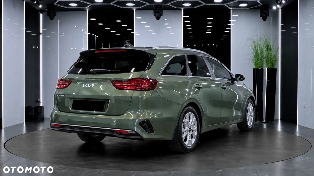 Kia Ceed 1.5 T-GDI M DCT - 4