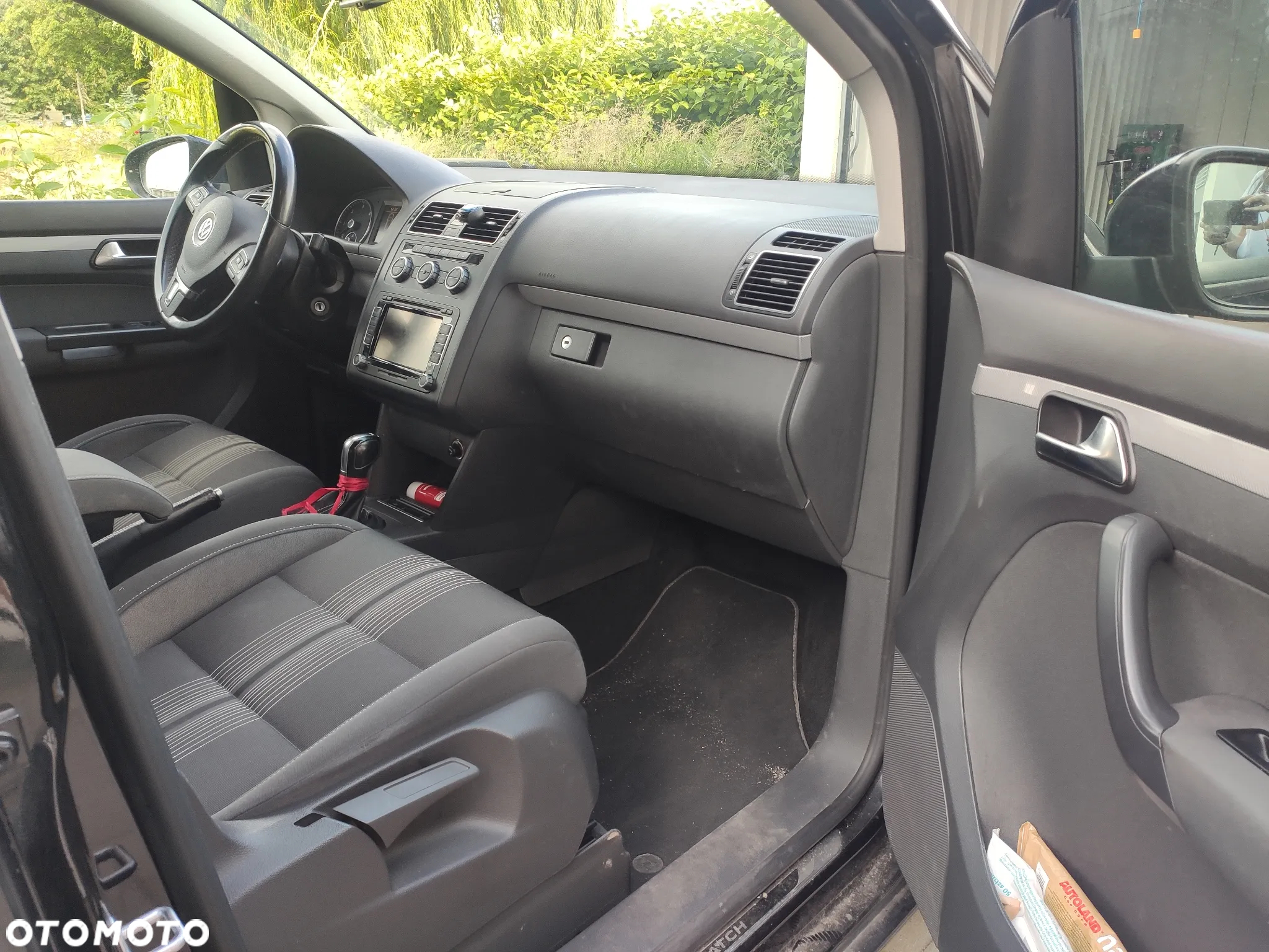 Volkswagen Touran 2.0 TDI DPF BlueMotion Technology DSG MATCH - 3