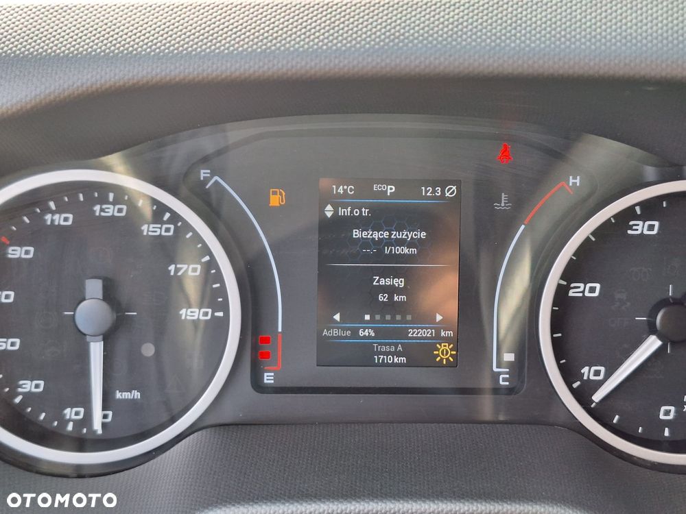 Iveco Daily 35S18 HiMatic furgon 16m blaszak automat FV23% MAXI - 12