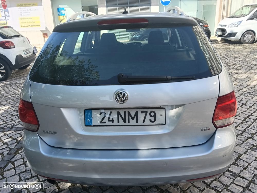 VW Golf Variant 1.6 TDi Confortline - 11