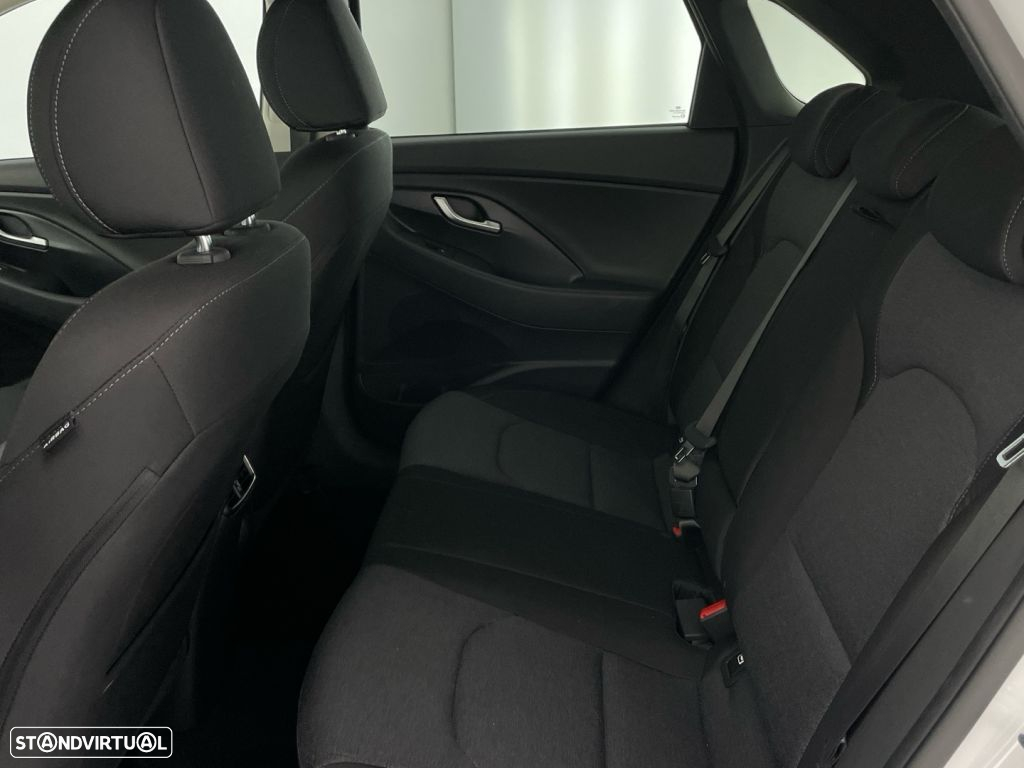 Hyundai i30 1.0 T-GDI Style Plus - 12