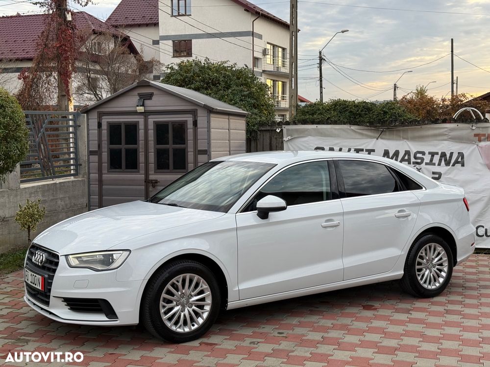 Audi A3 2.0 TDI Sportback Ambiente - 28