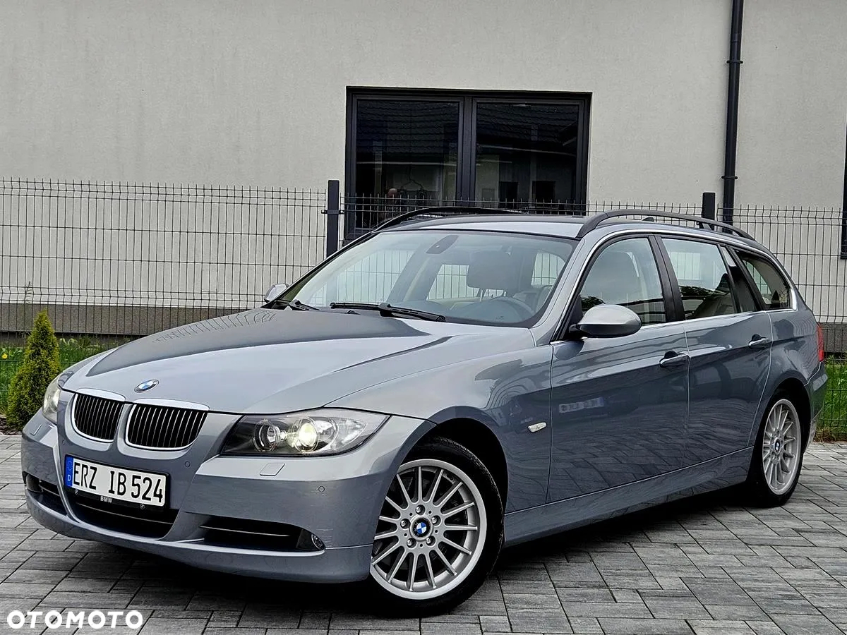 BMW Seria 3 330xd DPF Touring - 4
