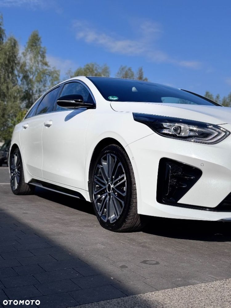 Kia ProCeed - 5