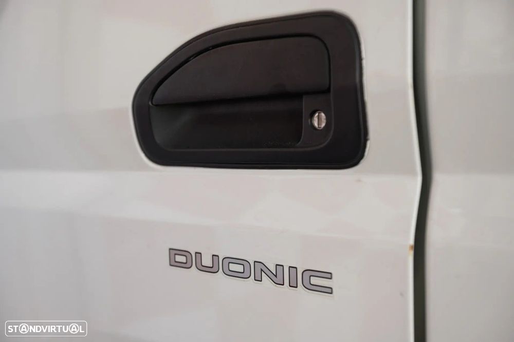 Mitsubishi Fuso Canter 3C13 - 13