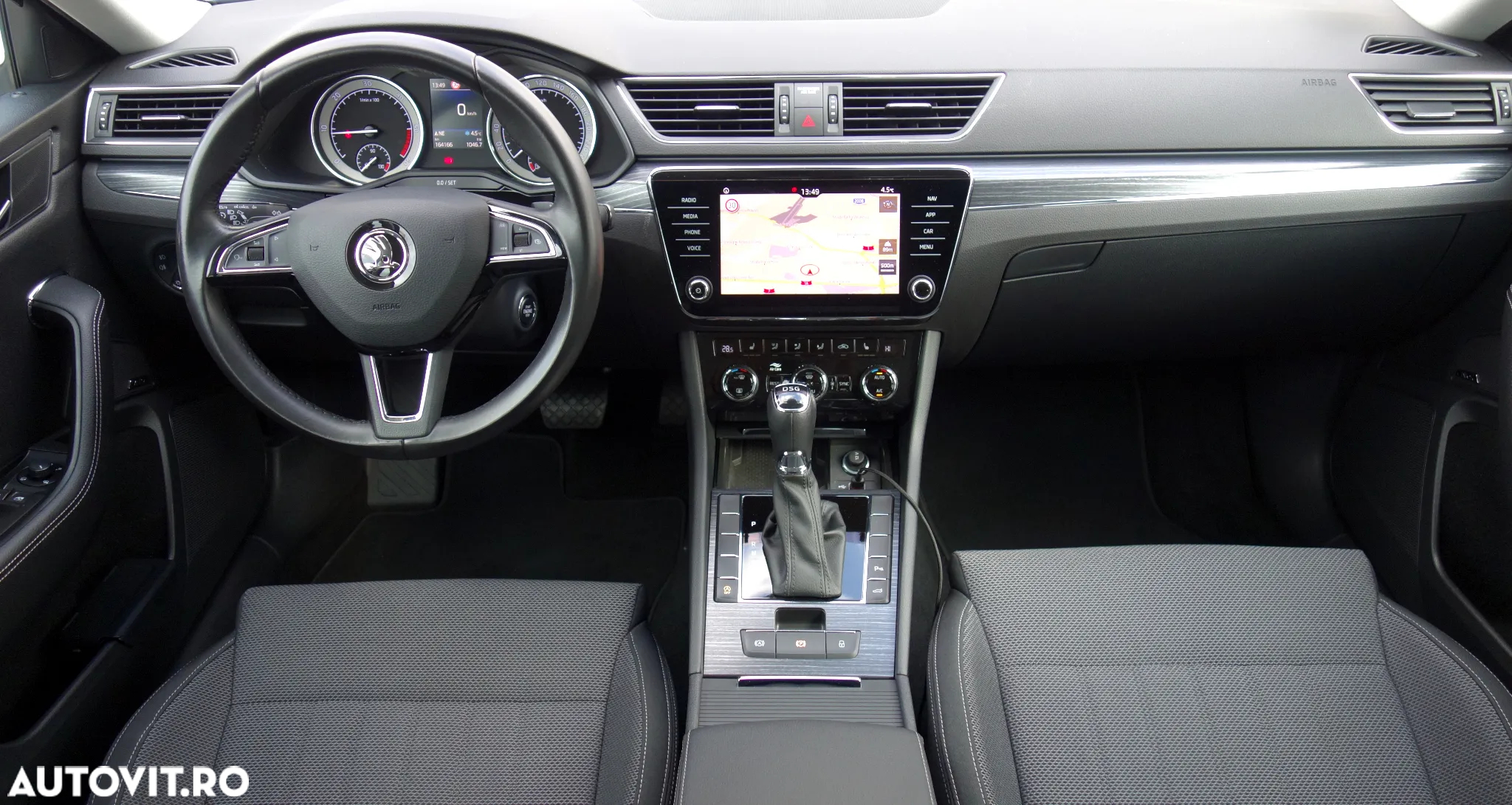 Skoda Superb 2.0 TDI DSG Ambition - 5