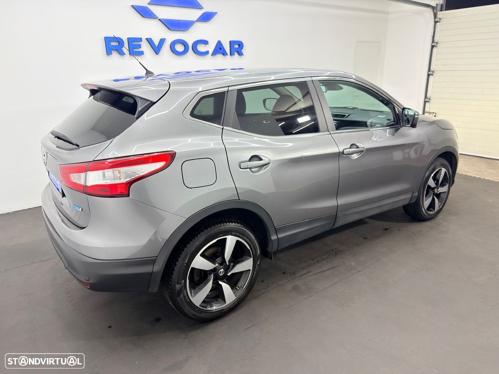 Nissan Qashqai 1.5 dCi Tekna Premium 18 360 - 6
