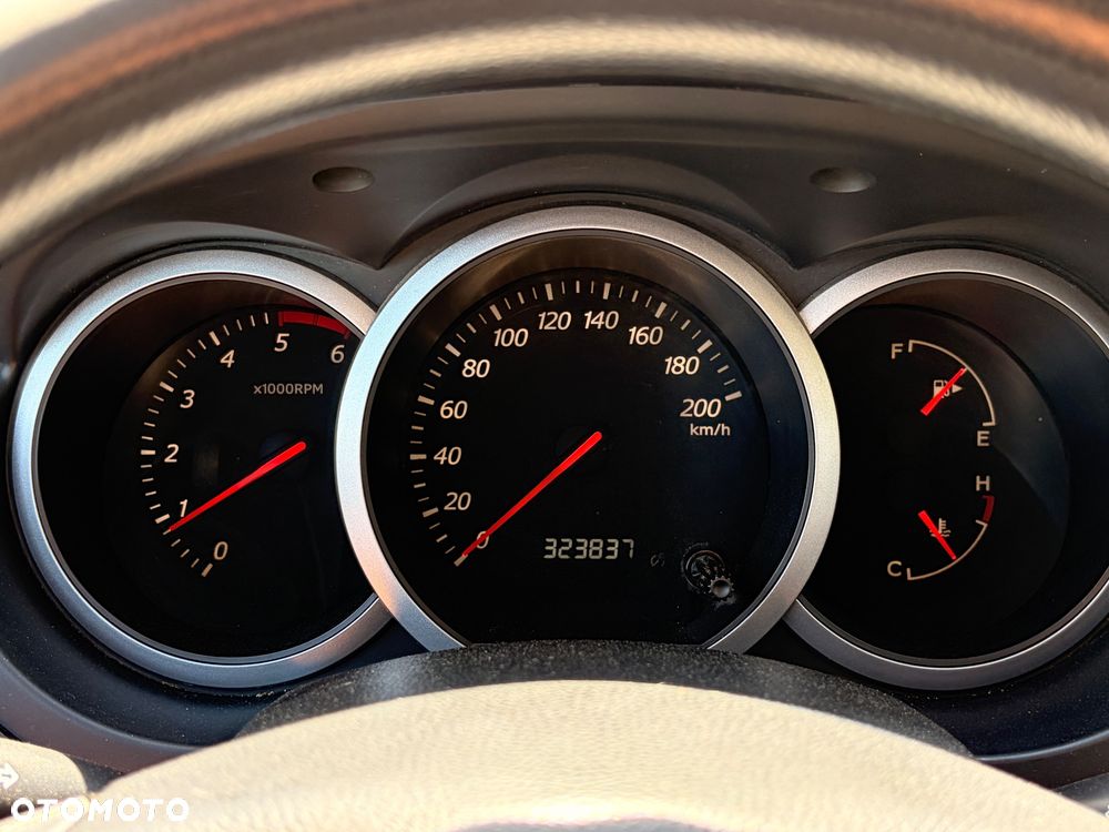 Suzuki Grand Vitara 1.9 DDiS Comfort+ DPF - 18