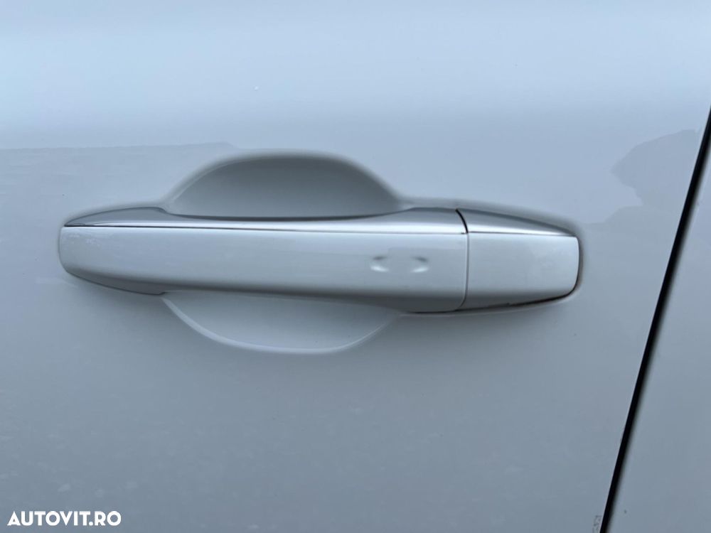 Renault Megane Grandtour TCe 140 GPF LIMITED - 36