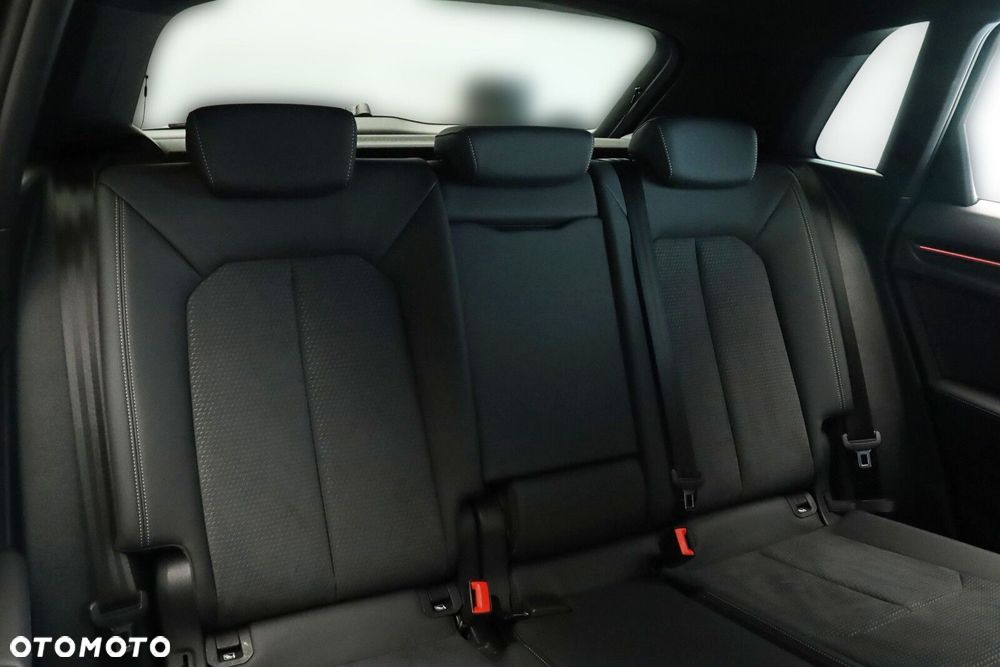 Audi Q3 - 16