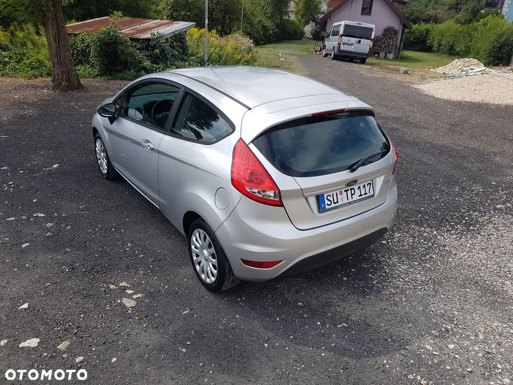 Ford Fiesta 1.25 Trend Edition - 9