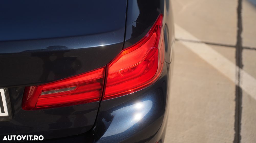 BMW Seria 5 540i Aut. Sport Line - 7