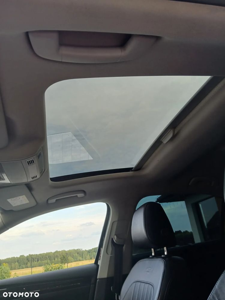 Skoda Superb 2.0 TDI DSG L&K - 10