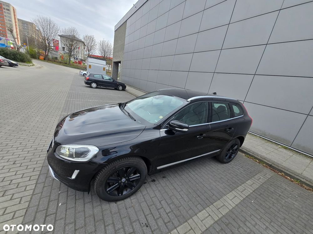Volvo XC 60 D4 Geartronic Summum - 3
