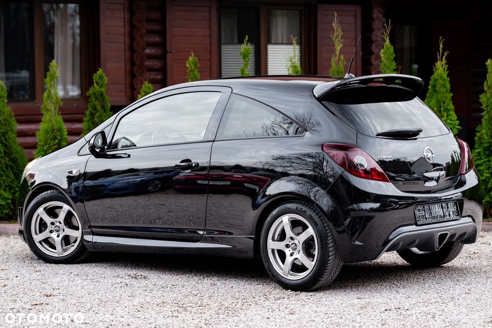 Opel Corsa 1.6T OPC - 13