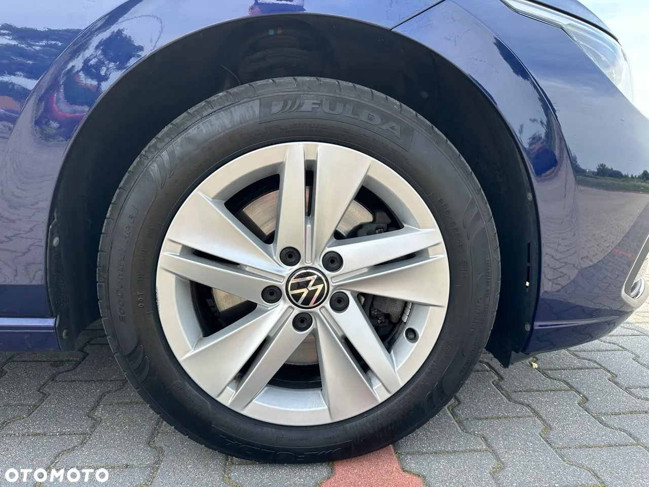 Volkswagen Golf - 21