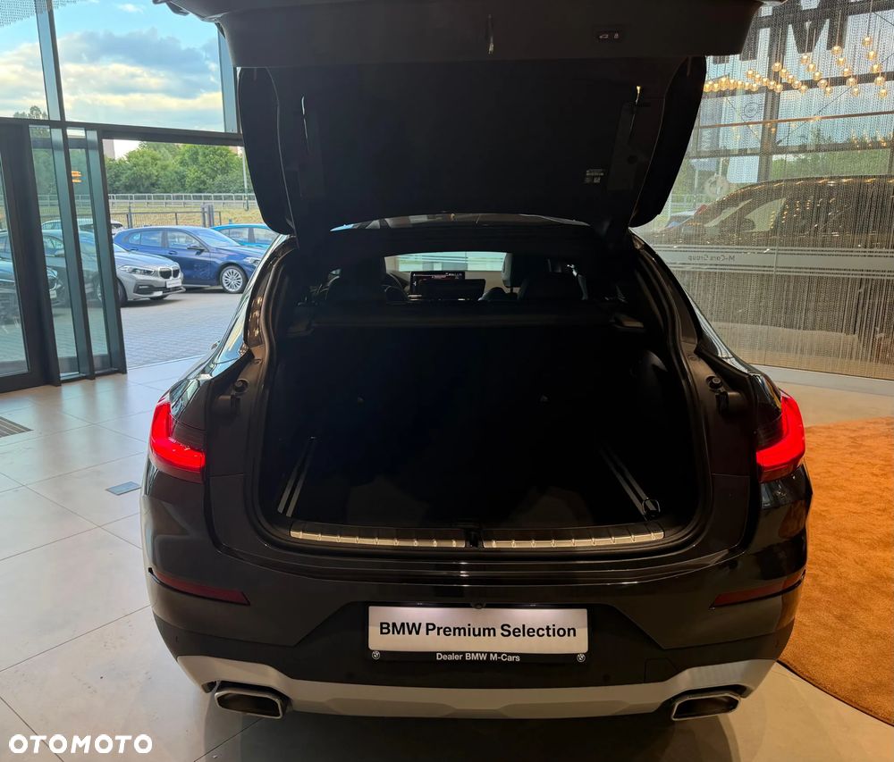 BMW X4 xDrive20d sport - 29