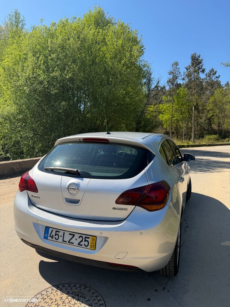 Opel Astra 1.3 CDTI Cosmo Start/Stop - 3