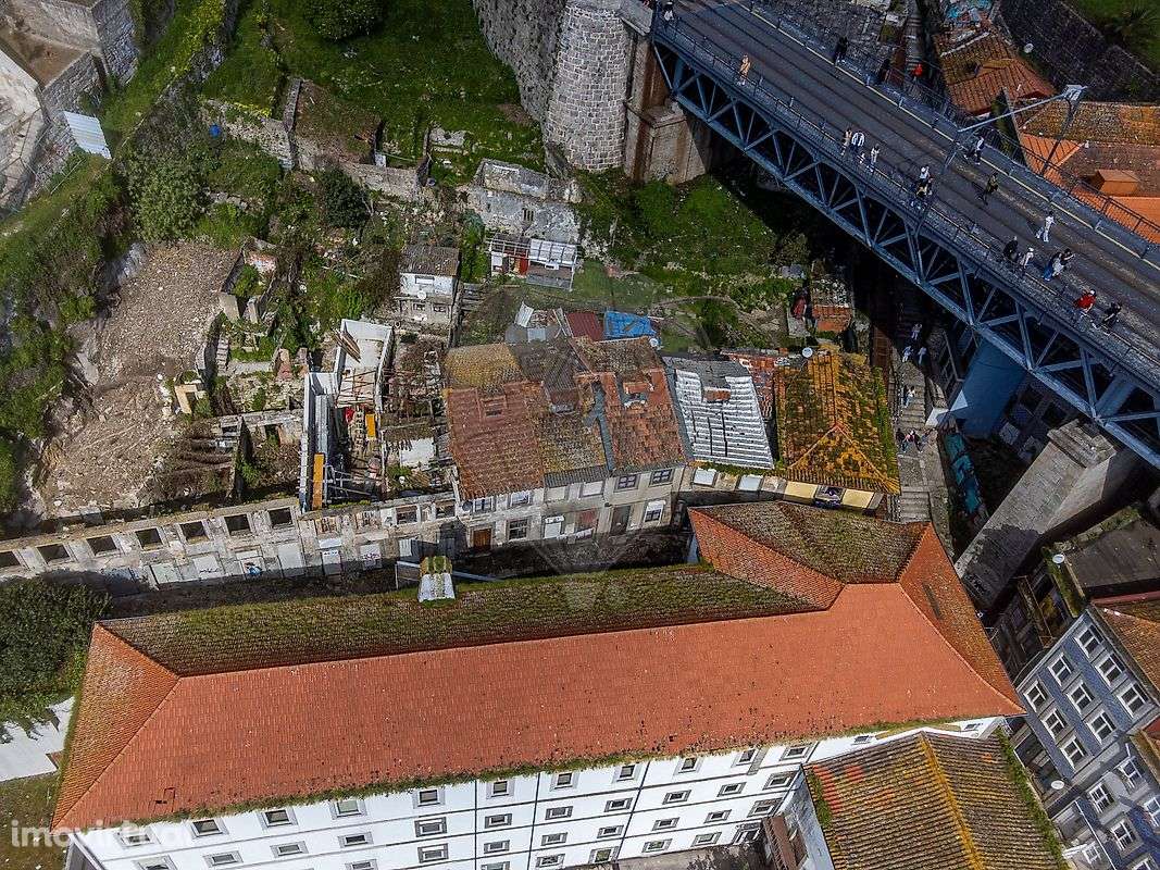 Prédio  para venda - Grande imagem: 5/23