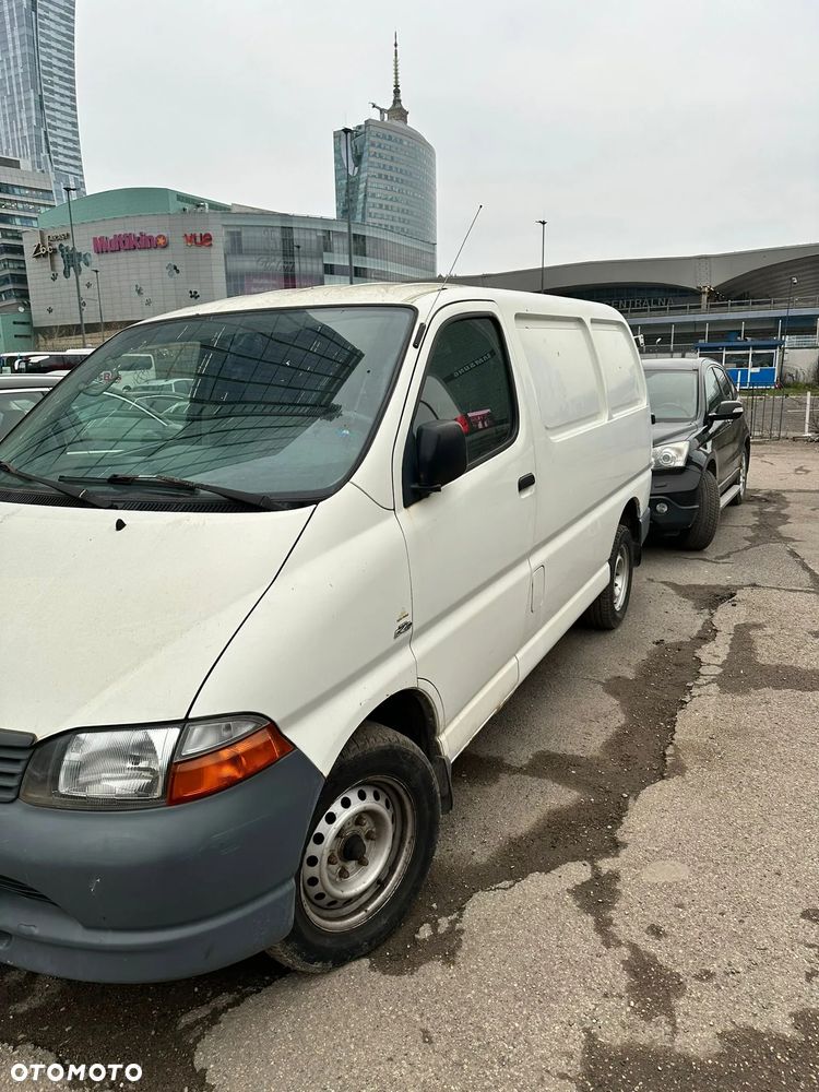 Toyota Hiace D4-D - 2