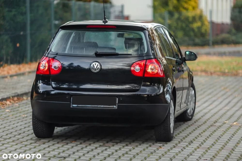 Volkswagen Golf 1.9 TDI DPF Trendline - 13