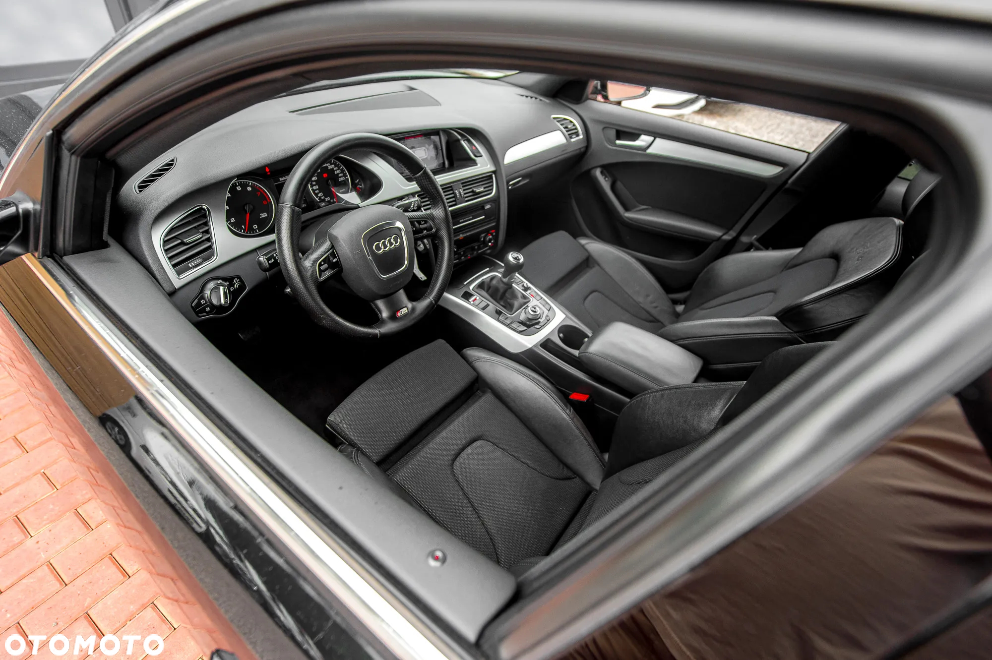 Audi A4 Avant 2.0 TFSI S line Sportpaket - 17