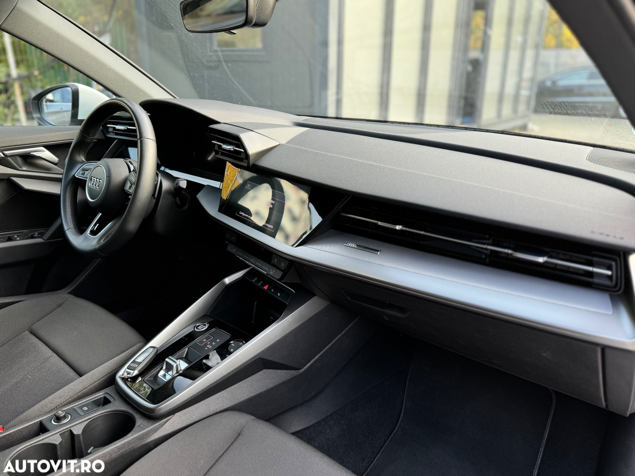 Audi A3 2.0 30 TDI S tronic Advanced - 24