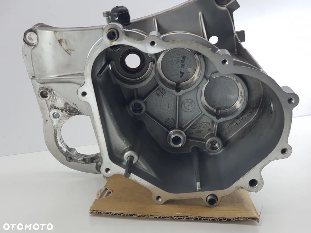 Obudowa Skrzyni Biegow Dekiel Korpus  Bmw 1200 Gs  K25 K27 - 3