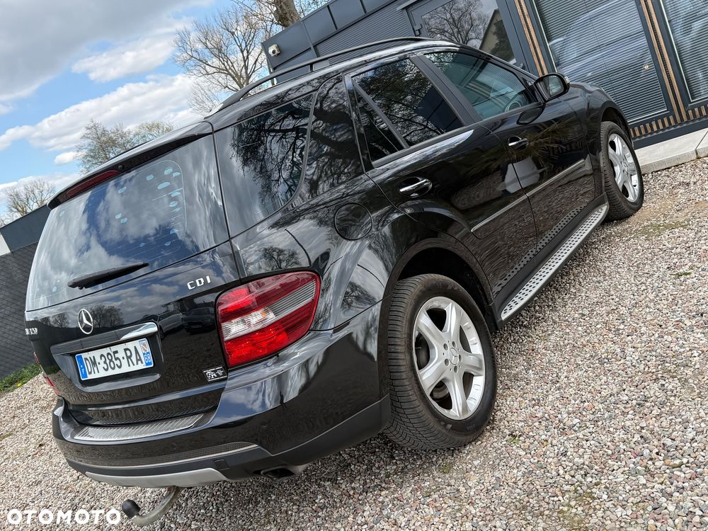 Mercedes-Benz ML 320 CDI 4Matic 7G-TRONIC Edition 10 - 13