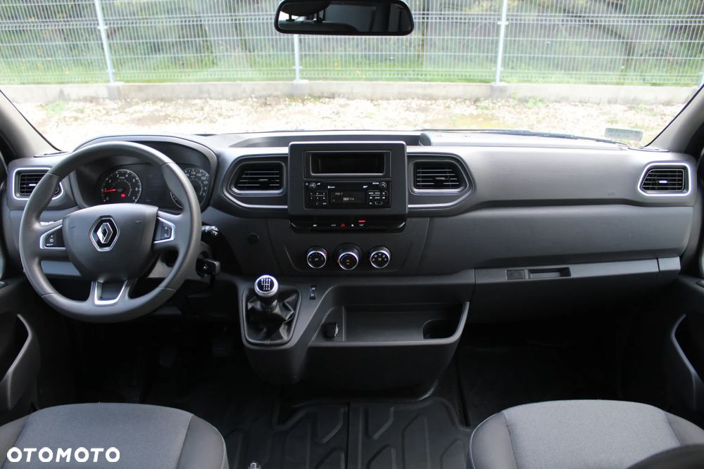 Renault Master L2H2 2.3dCi 135KM/ BRYGADÓWKA/DOKA 6-CIO OSOBOWA/ HAK/ KLIMA/ TEMPOMAT/ SALON POLSKA/ PIERWSZY WŁAŚCICIEL/ FV 23%/ BARDZO ZADBANY !!! - 29
