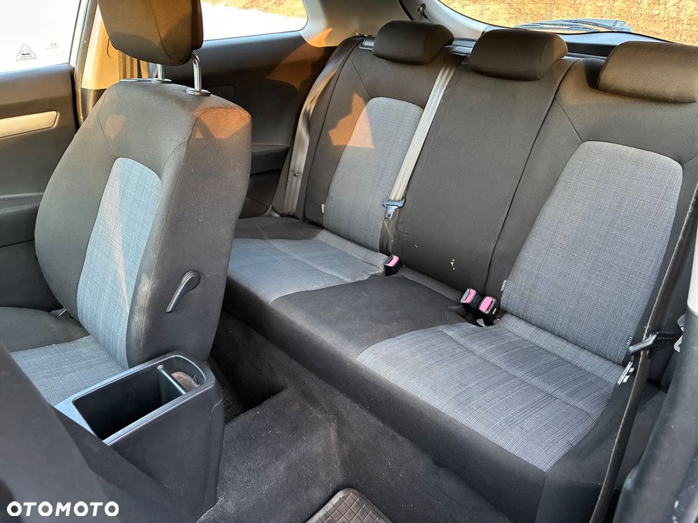 Kia Ceed 1.4 CVVT Attract - 18