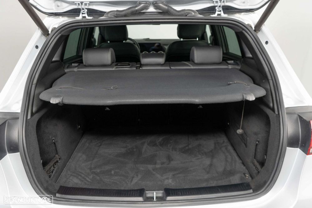 Mercedes-Benz B 250 e Progressive - 12