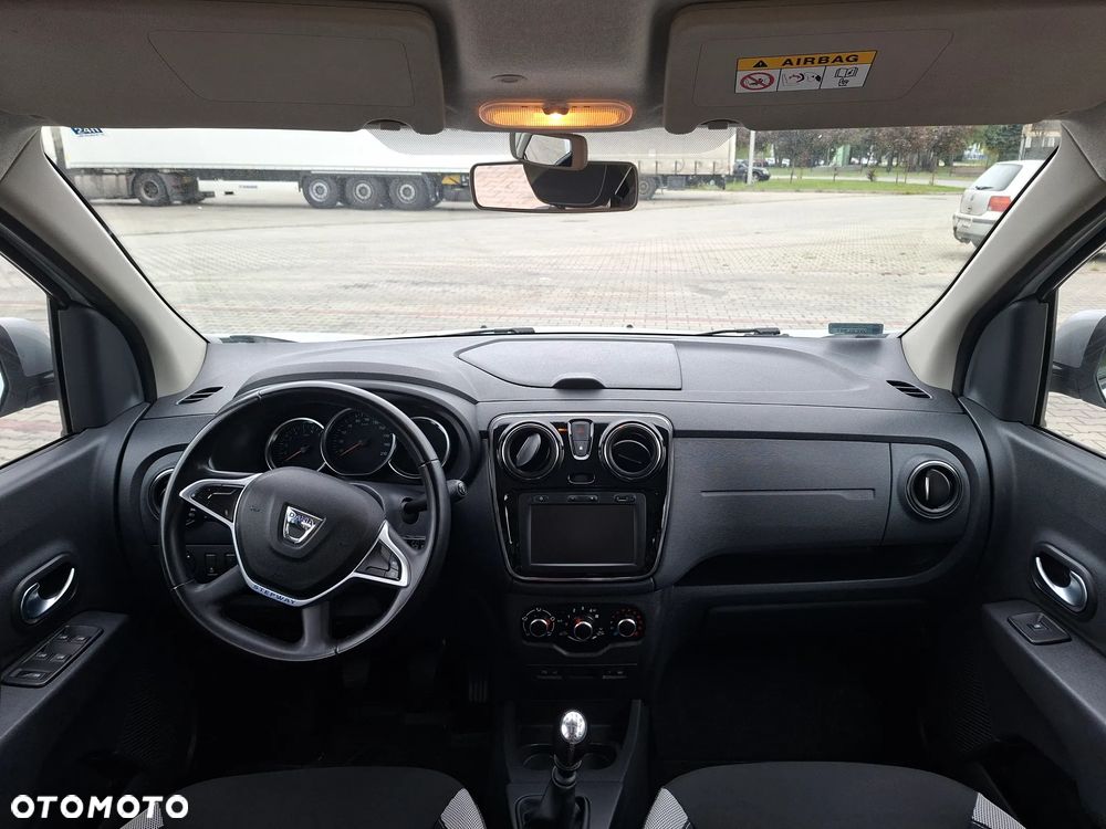 Dacia Lodgy 1.5 Blue dCi Stepway S&S - 9