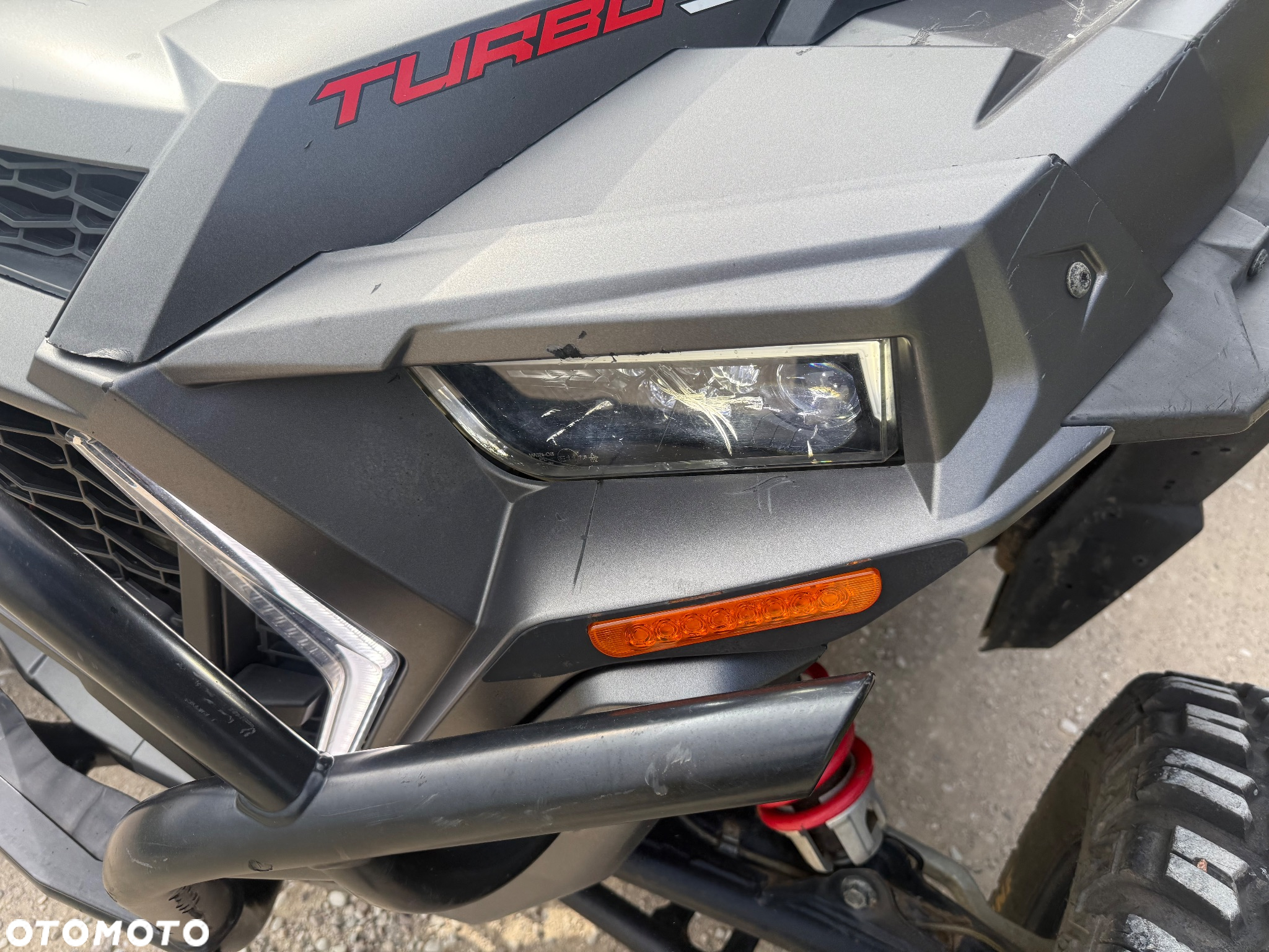 Polaris RZR - 12