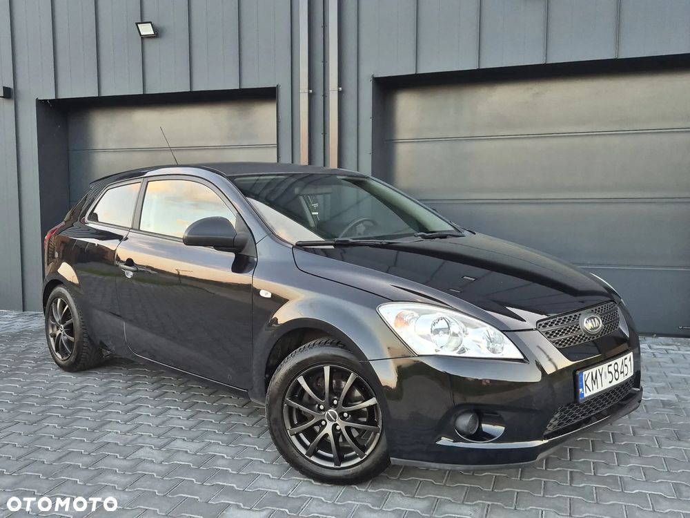 Kia ProCeed - 1