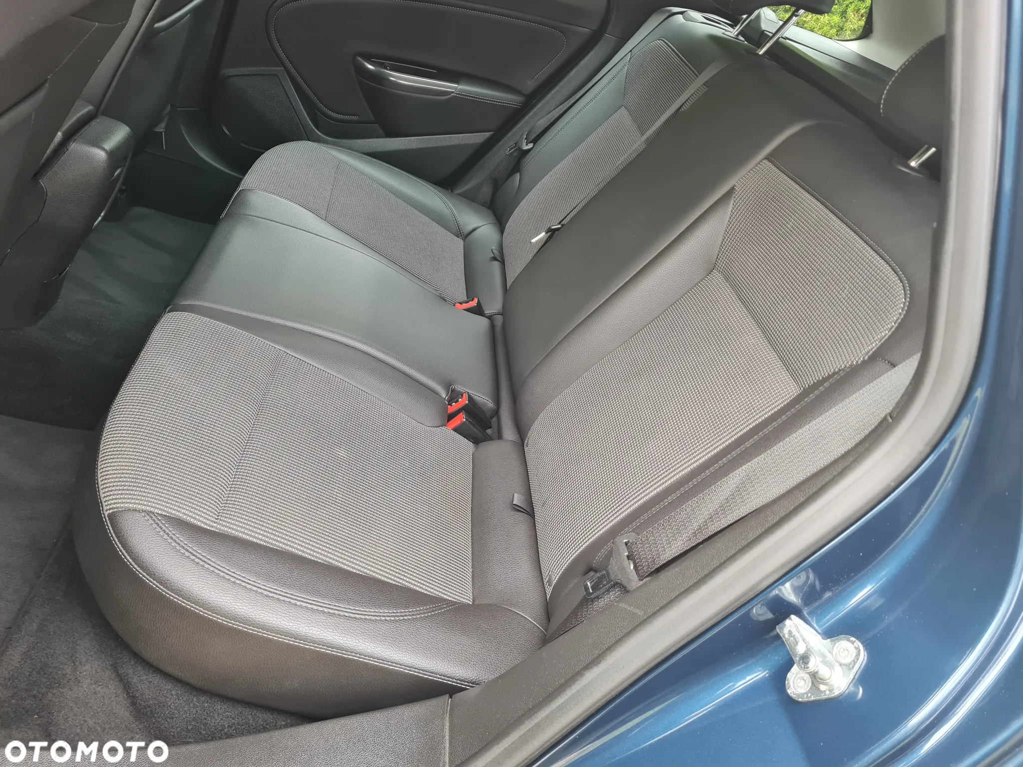 Opel Astra 2.0 CDTI DPF Cosmo - 20