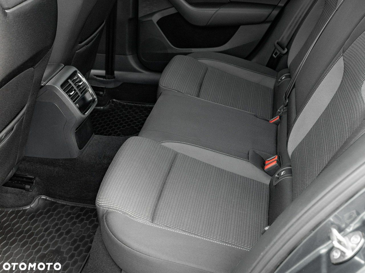 Skoda Octavia 1.5 TSI ACT Ambition - 23
