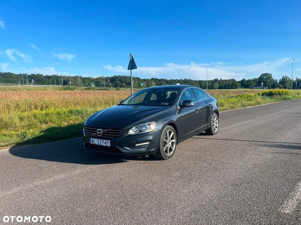 Volvo S60 2.5 T5 AWD - 1