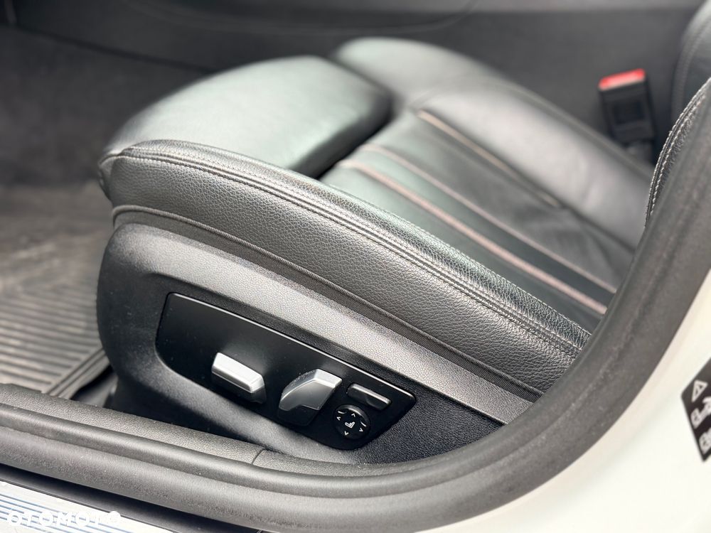 BMW Seria 5 ver-530i-xdrive-m-sport-sport - 10